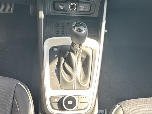 New 2026 Hyundai Venue SEL image 22