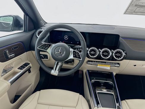 New 2026 Mercedes-Benz GLA 250 image 23