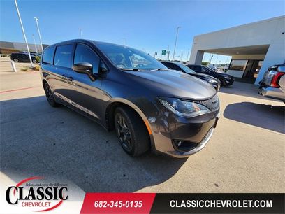 Used 2019 Chrysler Pacifica Touring Plus w/ S Appearance Package