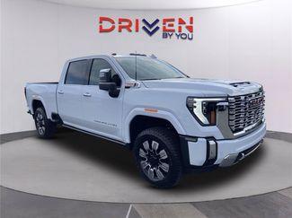 New 2026 GMC Sierra 2500 Denali w/ Denali Reserve Package AWD/4WD video 1
