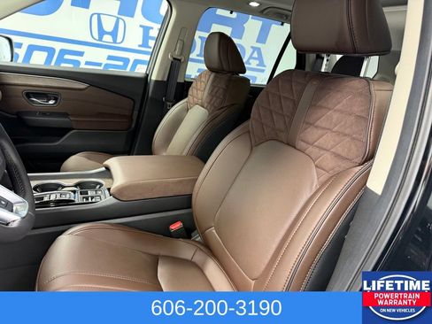 New 2026 Honda Pilot Elite image 32