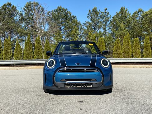 Used 2022 MINI Cooper Convertible image 11