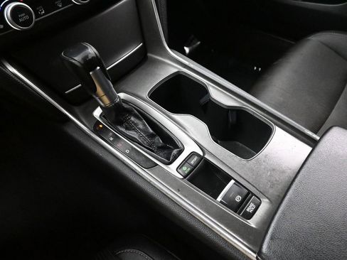Used 2019 Honda Accord Sport image 34