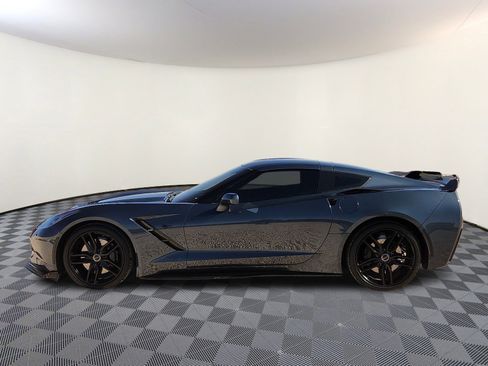Used 2019 Chevrolet Corvette Stingray Z51 image 2