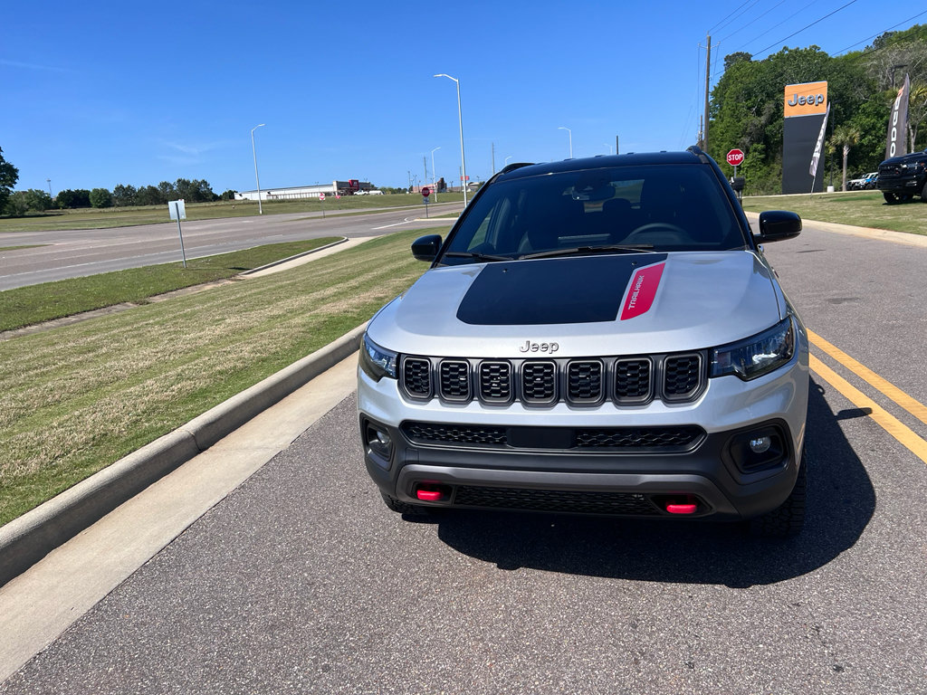 New 2026 Jeep Compass Trailhawk AWD/4WD image 12