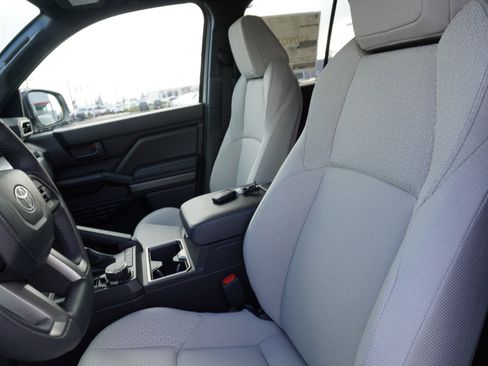 New 2026 Toyota 4Runner SR5 image 22