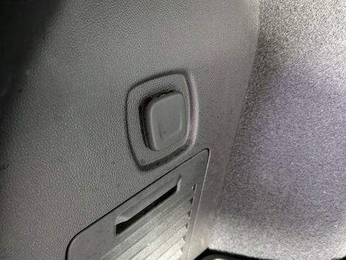 Certified 2022 Cadillac XT5 Premium Luxury image 13