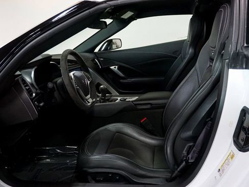 Used 2017 Chevrolet Corvette Z06 w/ Z07 Performance Package image 8