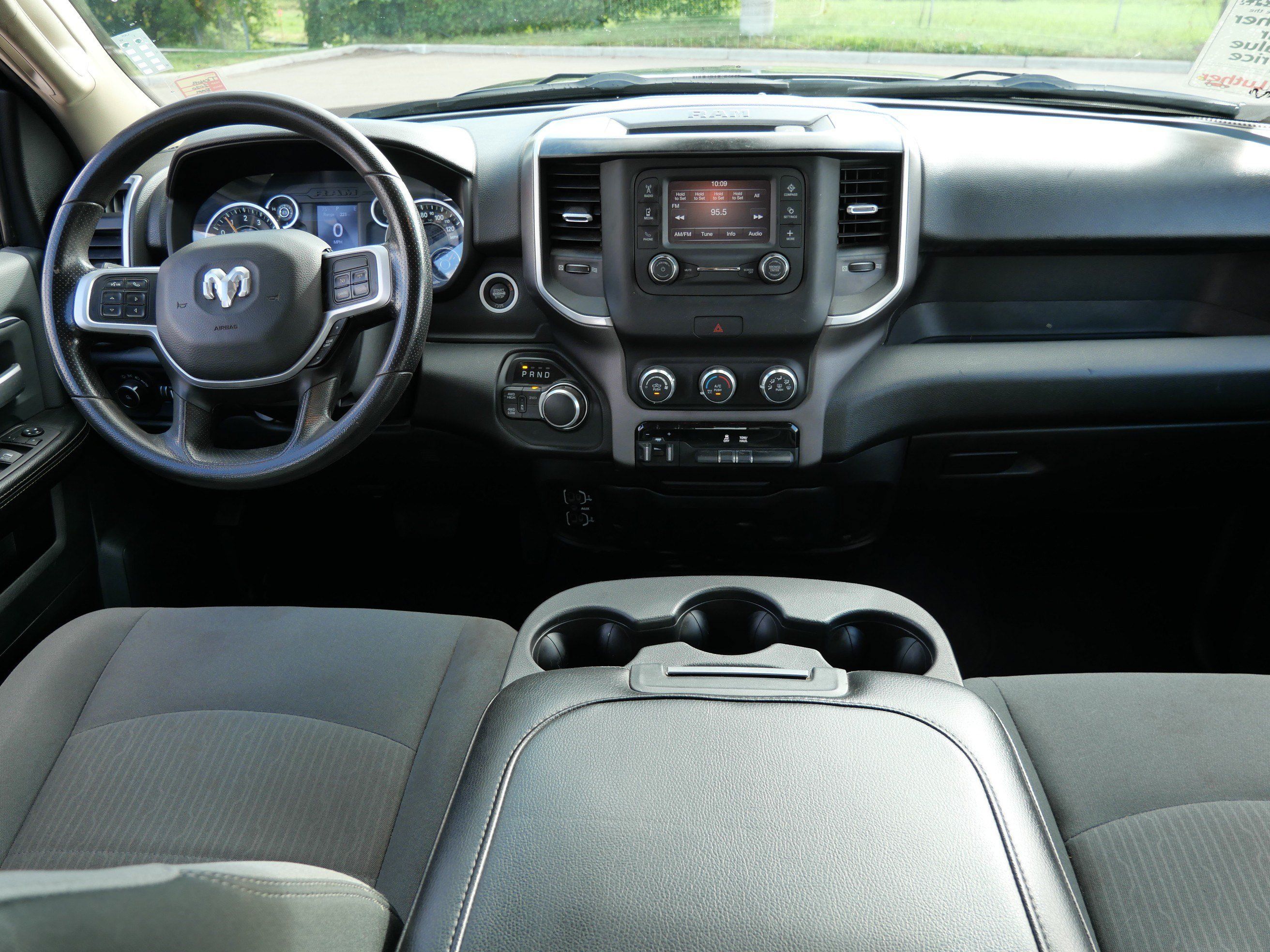 Certified 2020 RAM 2500 Big Horn AWD/4WD image 10