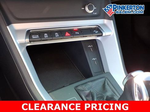 Used 2022 Audi Q3 2.0T Premium AWD/4WD image 26