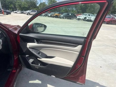 Used 2021 Honda Accord EX-L image 31