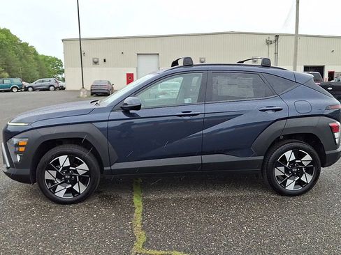 Certified 2025 Hyundai Kona SEL AWD/4WD image 5