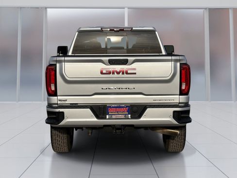 Used 2022 GMC Sierra 3500 Denali w/ Denali Ultimate Package AWD/4WD image 5