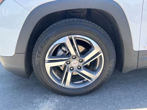 Used 2019 GMC Terrain SLT AWD/4WD image 14