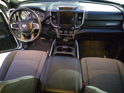 Used 2024 RAM 2500 Big Horn w/ Off Road Package image 9