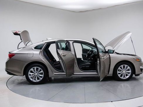 Used 2023 Chevrolet Malibu LT image 13