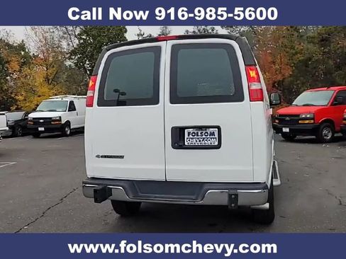 Used 2024 Chevrolet Express 2500 w/ Driver Convenience Package image 9