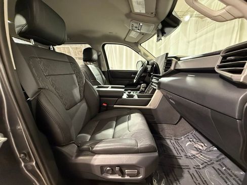 Used 2023 Toyota Tundra Limited image 20