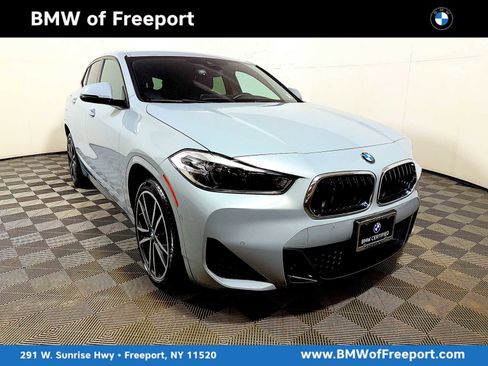 Certified 2023 BMW X2 xDrive28i w/ M Sport Package image 1