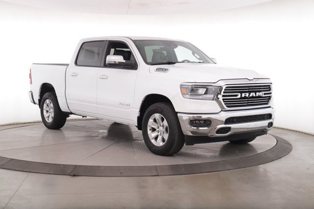 Used 2024 RAM 1500 Laramie AWD/4WD image 2