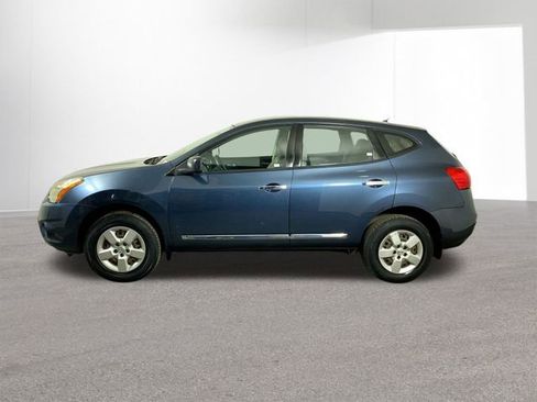 Used 2014 Nissan Rogue S image 25