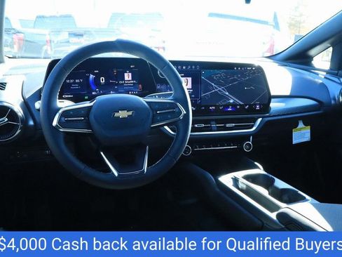 New 2026 Chevrolet Equinox EV LT w/ Comfort Package AWD/4WD image 2