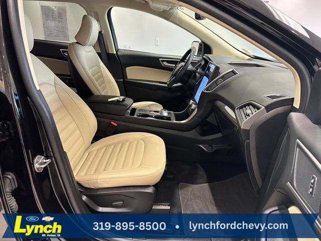 Used 2024 Ford Edge SEL w/ Convenience Package AWD/4WD image 6