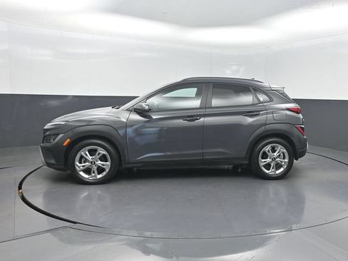 Used 2023 Hyundai Kona SEL FWD image 2