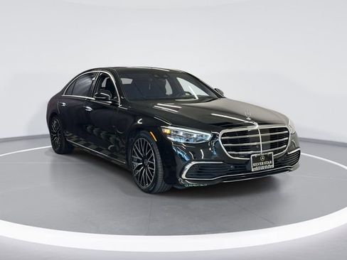 Certified 2024 Mercedes-Benz S 580 4MATIC Sedan image 4