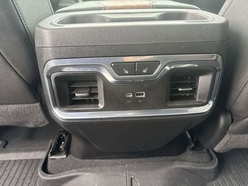 Certified 2024 Chevrolet Silverado 1500 High Country w/ Technology Package AWD/4WD image 21