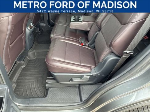 Certified 2025 Ford Explorer Platinum AWD/4WD image 38