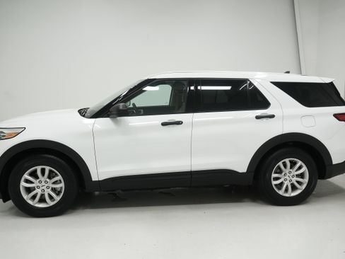 Used 2021 Ford Explorer 2WD image 7