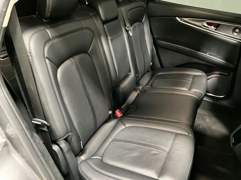 Used 2021 Lincoln Nautilus Reserve w/ Equipment Group 201A image 23