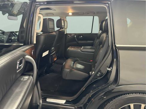 Used 2020 Nissan Armada Platinum w/ Captain's Chairs Package image 24