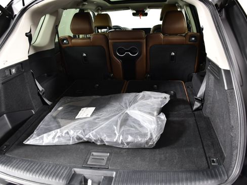 Certified 2024 Acura MDX SH-AWD w/ Technology Package image 50