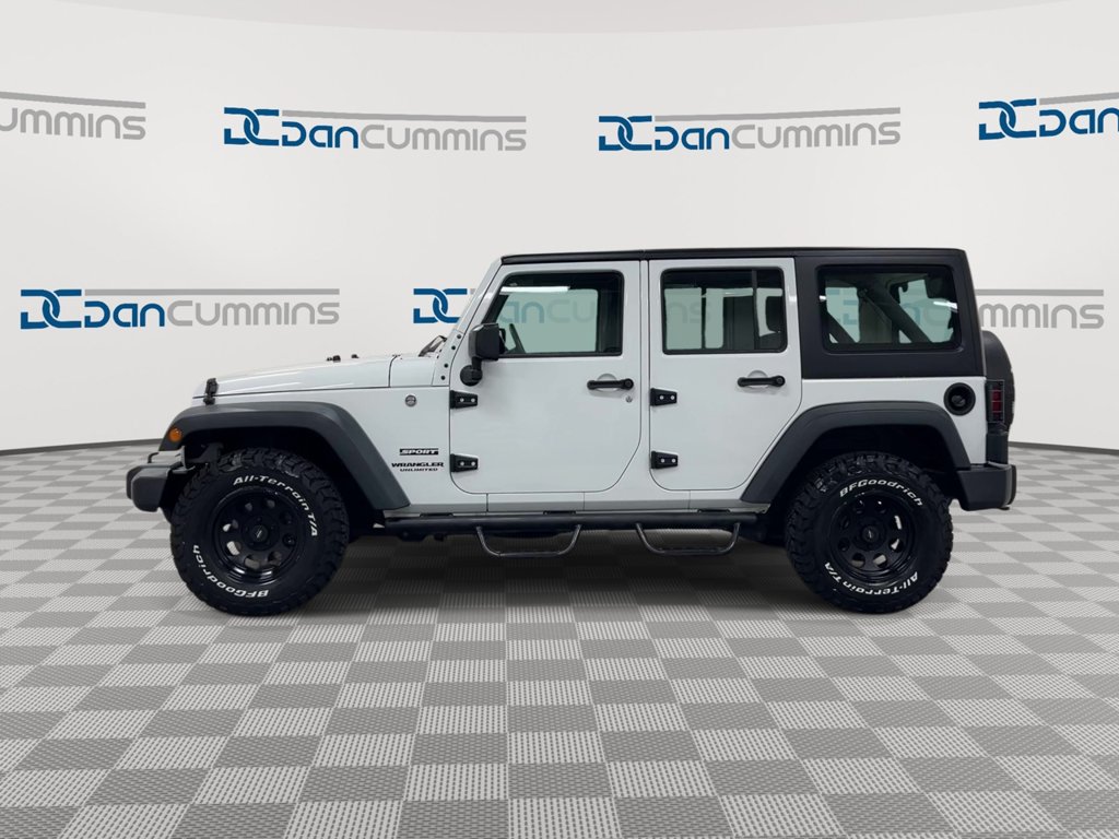 Used 2017 Jeep Wrangler Unlimited Sport w/ Connectivity Group AWD/4WD image 5