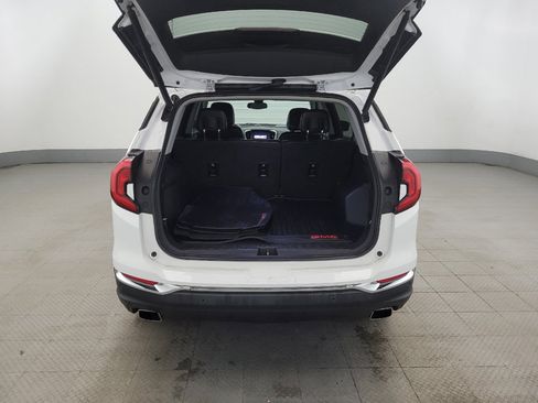 Used 2019 GMC Terrain SLT w/ Preferred Package image 29