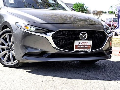 Used 2025 MAZDA MAZDA3 s image 3