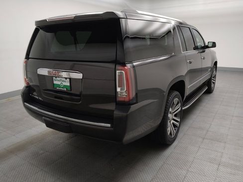 Used 2017 GMC Yukon XL Denali w/ Open Road Package AWD/4WD image 9