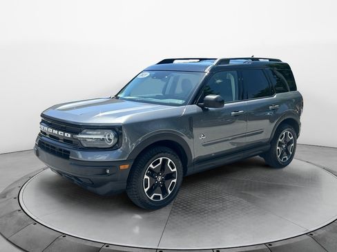 Used 2021 Ford Bronco Sport Outer Banks w/ Outer Banks Package AWD/4WD image 3