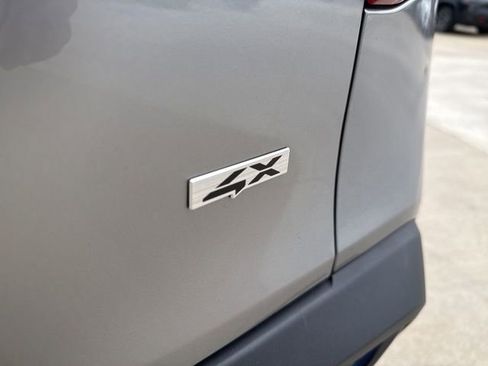 Used 2024 Kia Seltos S image 16