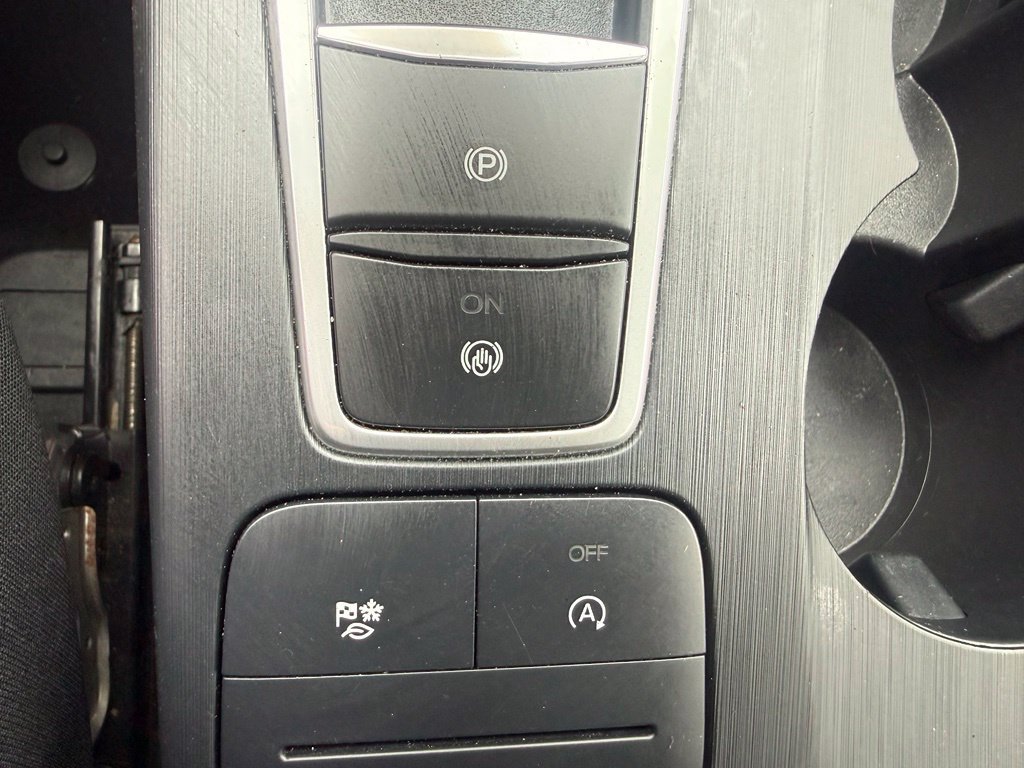 Used 2021 Ford Escape SE w/ Convenience Package FWD image 20