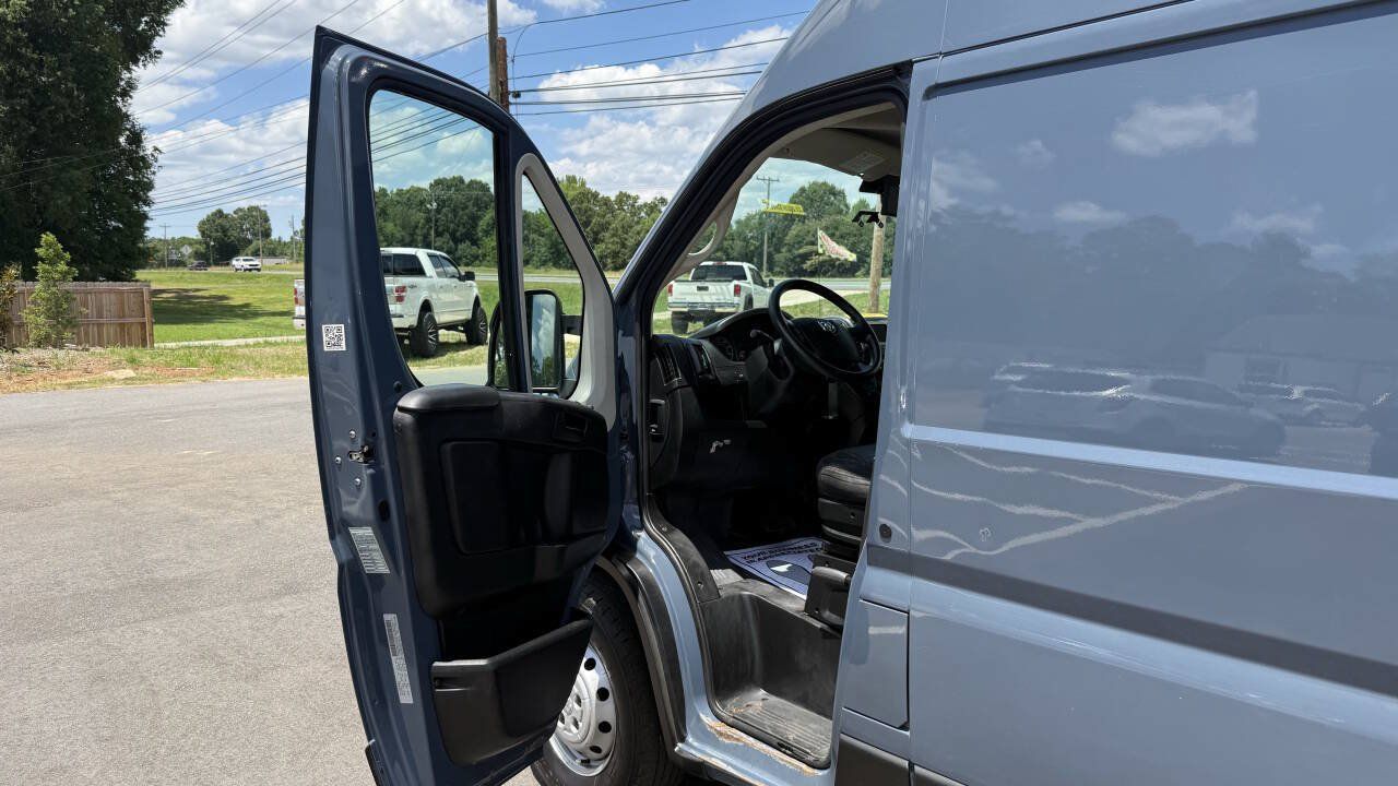 Used 2019 RAM ProMaster 3500 FWD image 12