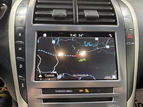 Used 2018 Lincoln MKZ Reserve w/ Climate Package image 26