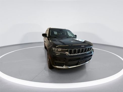 Used 2021 Jeep Grand Cherokee L Limited image 2