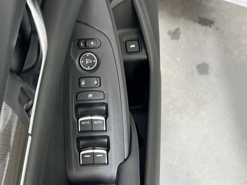 Used 2022 Honda Accord Sport image 17