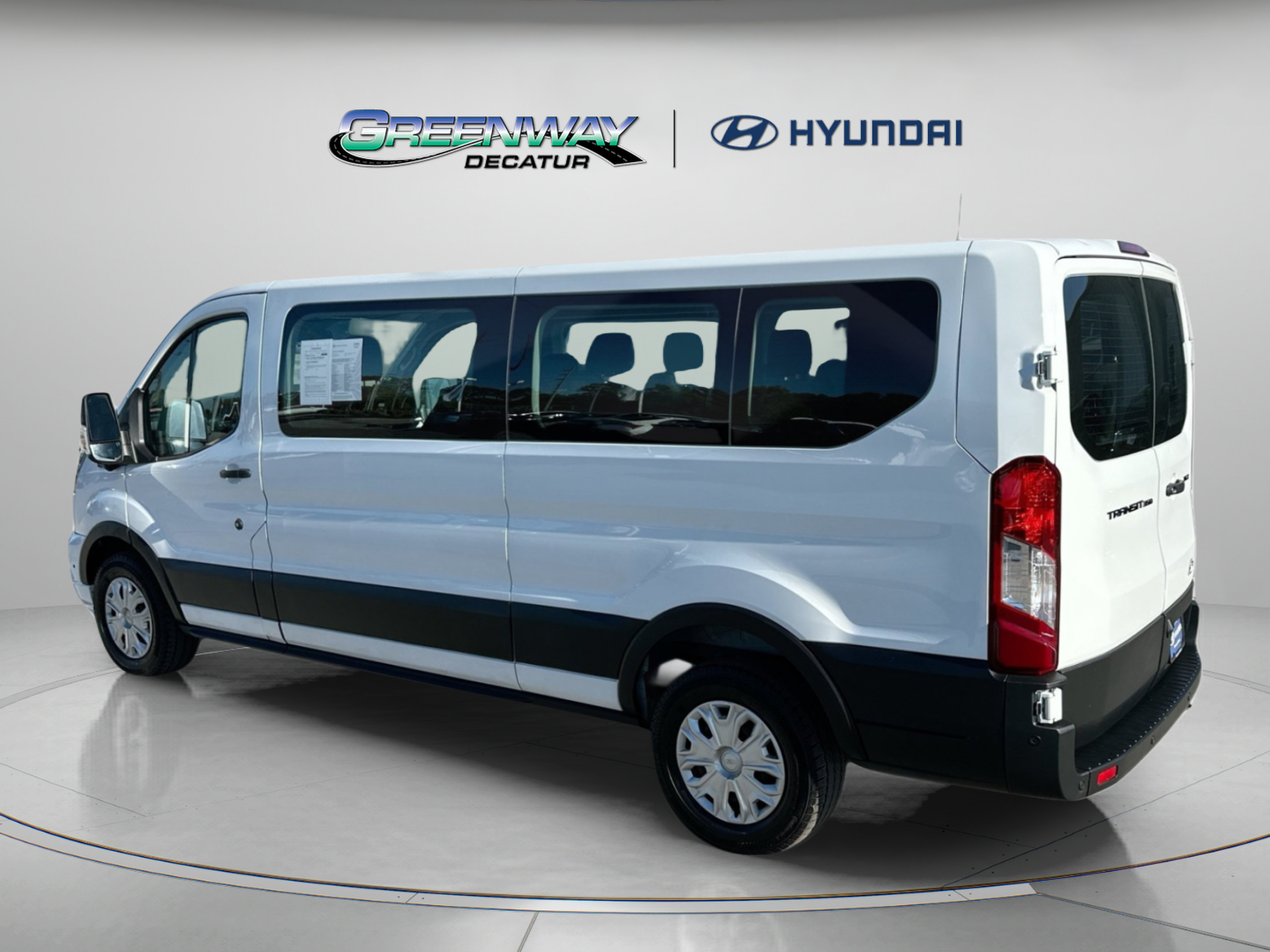 Used 2026 Ford Transit 350 XLT RWD image 6