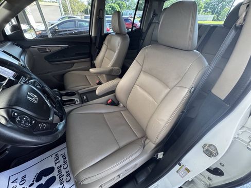 Used 2017 Honda Ridgeline RTL-T image 23