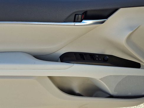 Certified 2023 Toyota Camry LE image 13