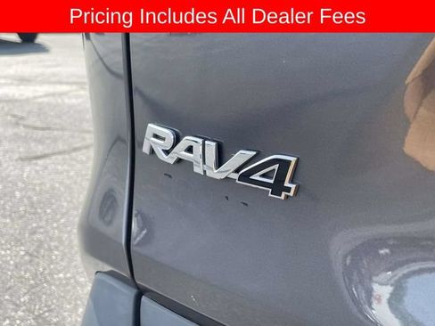 Used 2024 Toyota RAV4 XLE AWD/4WD image 11